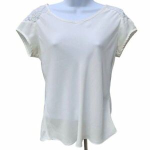 Women’s Blouse Shoulder Back Lace Detail